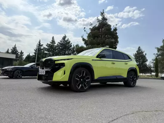 BMW XM ქირავდება ფოთში