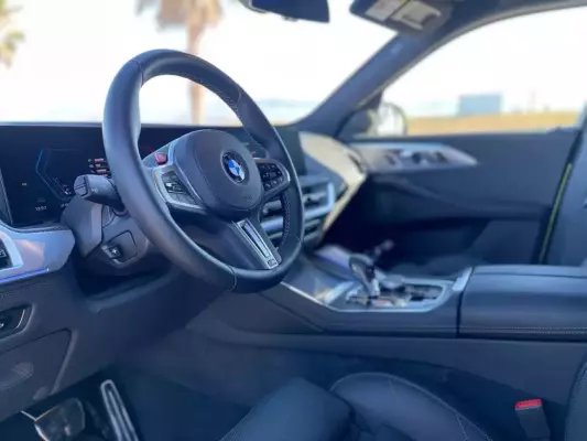 BMW XM ქირავდება ფოთში