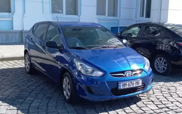 Hyundai Accent ქირავდება სარფში