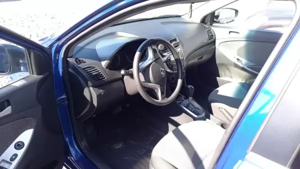 Hyundai Accent ქირავდება სარფში