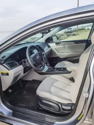 Hyundai Sonata ქირავდება საქართველოში