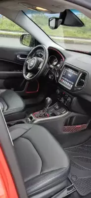 Jeep Compass ქირავდება ქობულეთში
