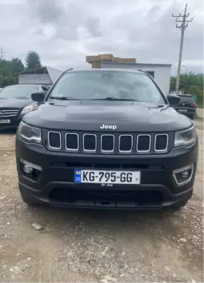 Jeep Compass ქირავდება საქართველოში