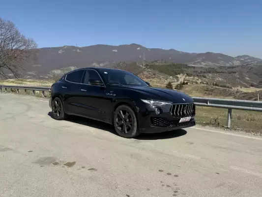 Maserati Levante для аренды в Батуми