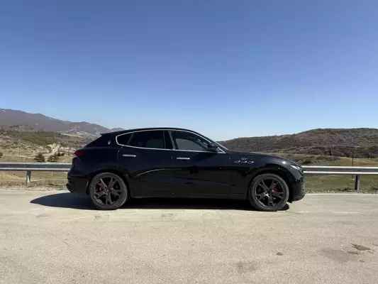 Maserati Levante ქირავდება საქართველოში