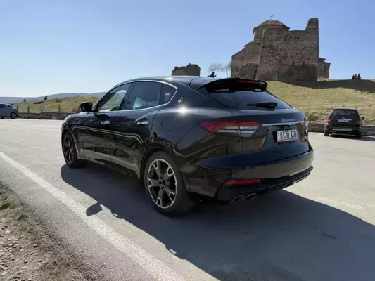 Maserati Levante ქირავდება საქართველოში