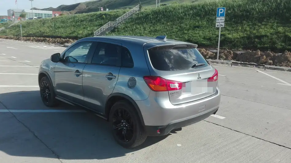 Mitsubishi ASX ქირავდება თელავში