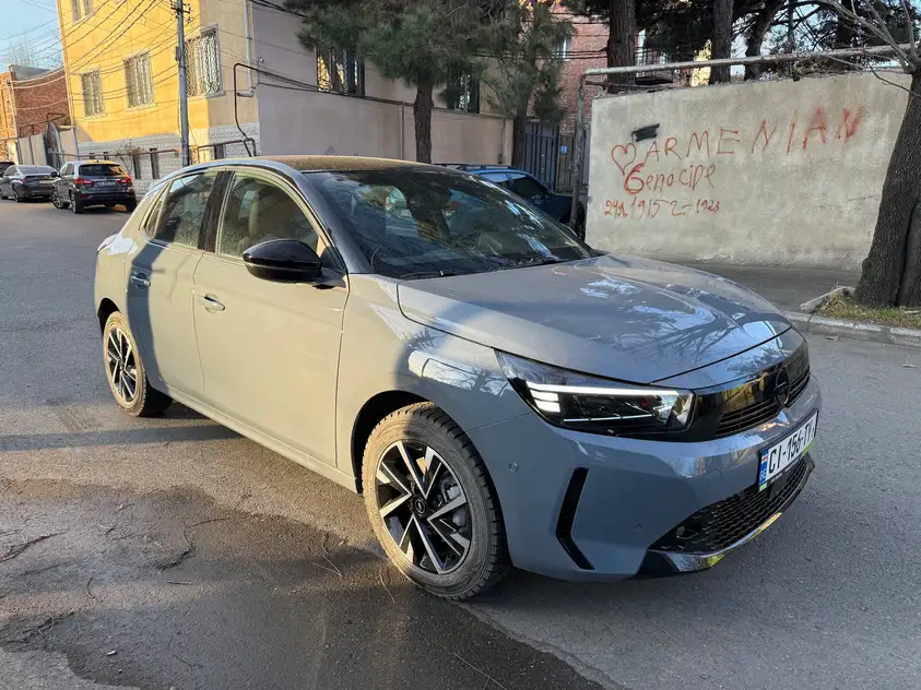 Opel Corsa ქირავდება საქართველოში