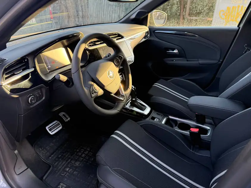Opel Corsa ქირავდება საქართველოში