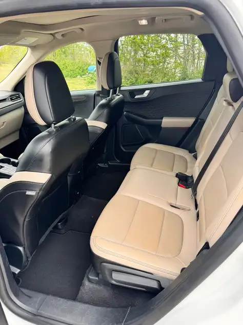Ford Escape ქირავდება ბორჯომში