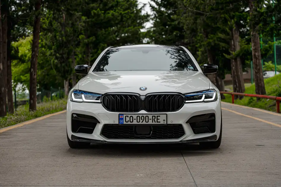 BMW 540i ქირავდება მცხეთაში