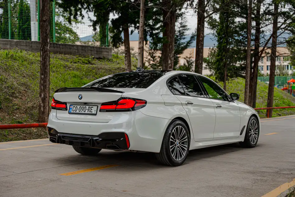 BMW 540i ქირავდება მცხეთაში