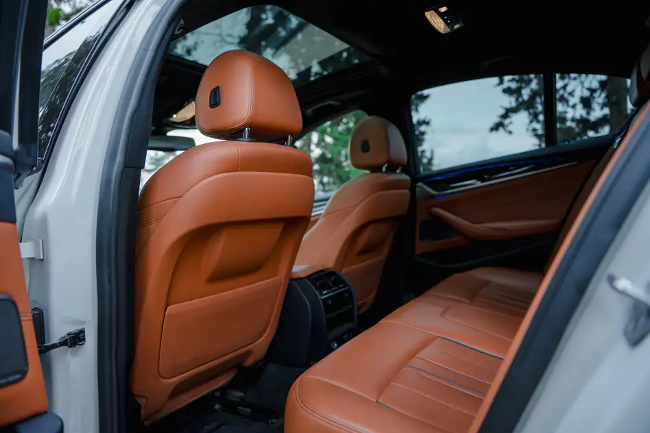 BMW 540i ქირავდება მცხეთაში