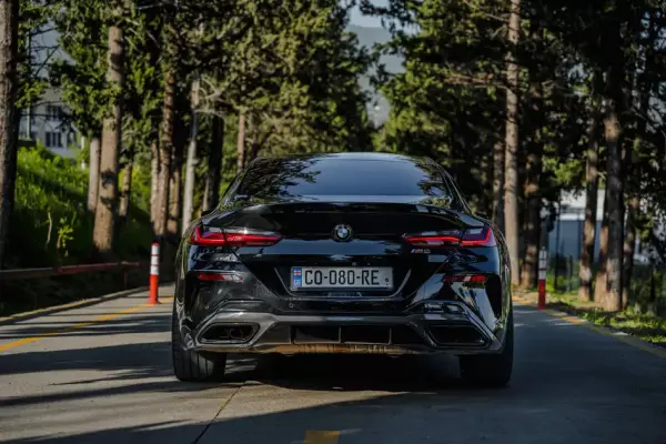 BMW M850i ქირავდება გუდაურში