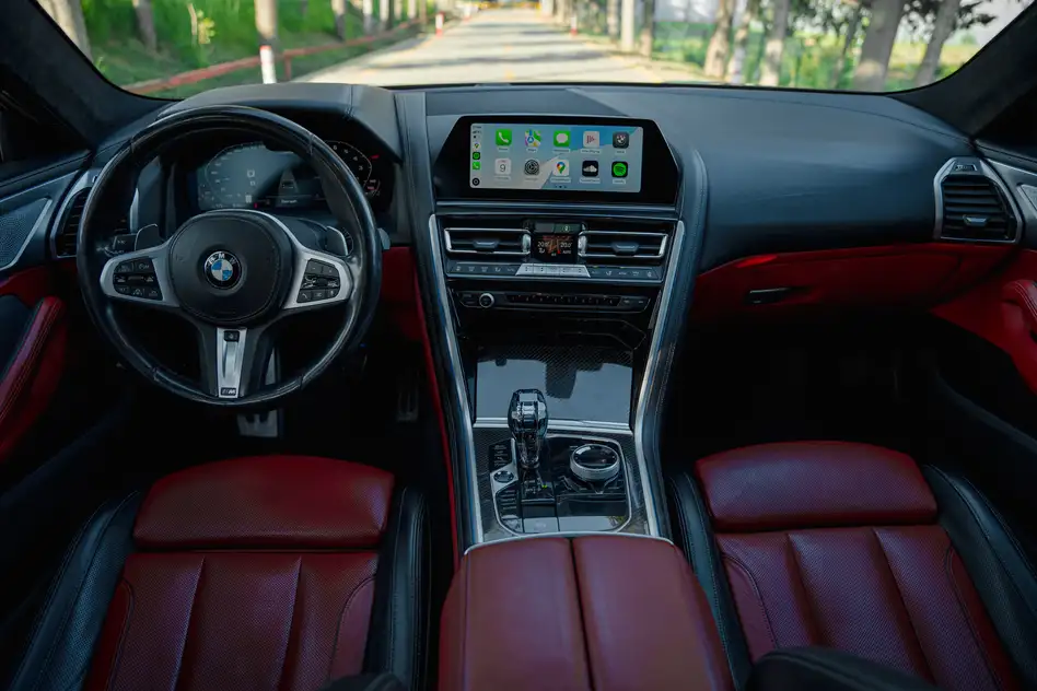 BMW M850i ქირავდება გუდაურში