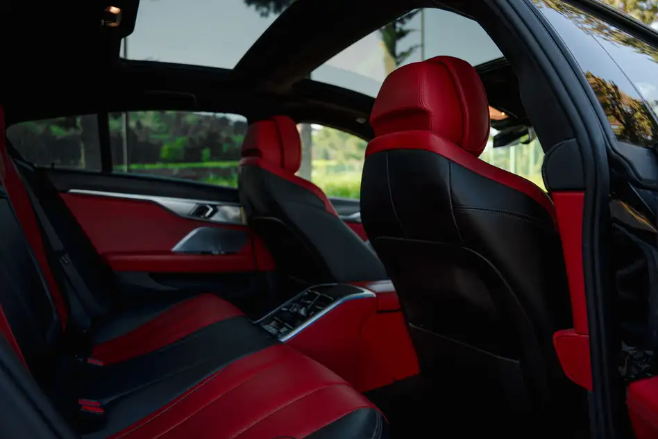 BMW M850i ქირავდება გუდაურში