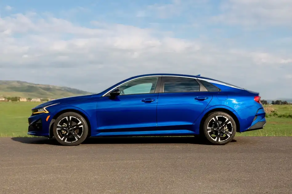 KIA K5 ქირავდება საქართველოში