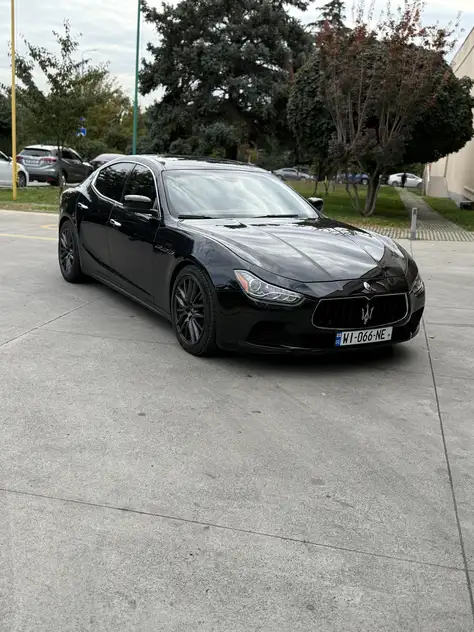 Maserati Ghibli ქირავდება საქართველოში