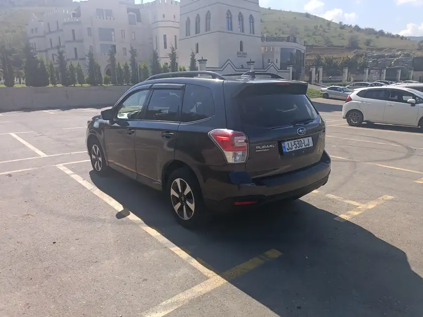 Subaru Forester ქირავდება საქართველოში
