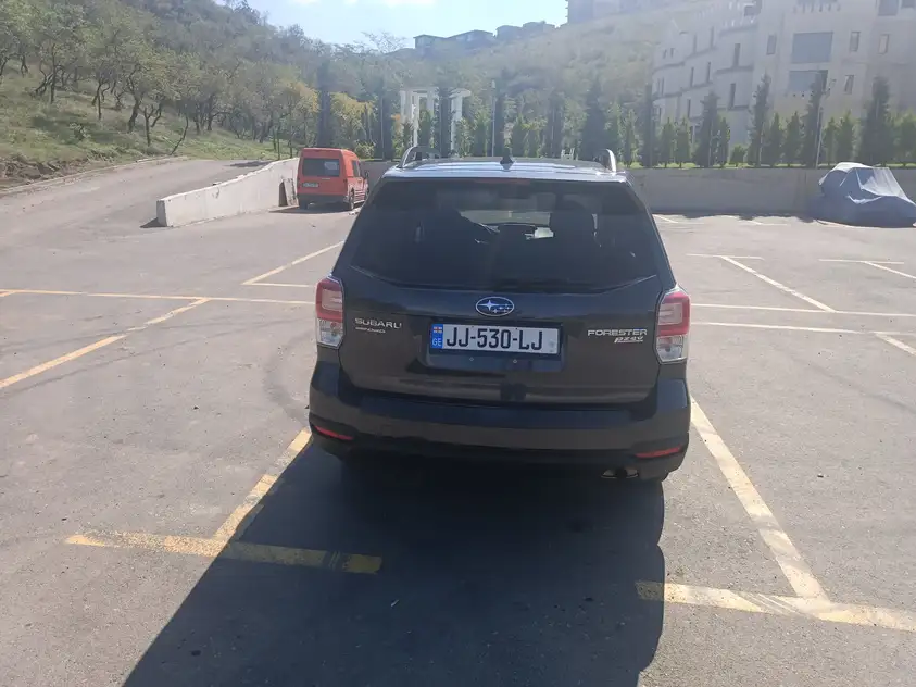Subaru Forester ქირავდება საქართველოში
