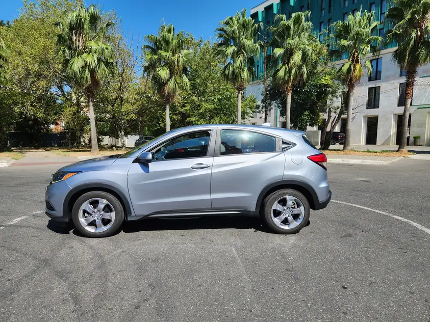 Honda HR-V ქირავდება ფოთში