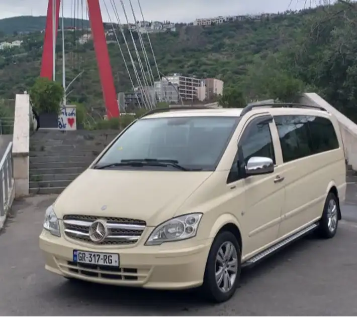 Mercedes Vito ქირავდება გუდაური -ში