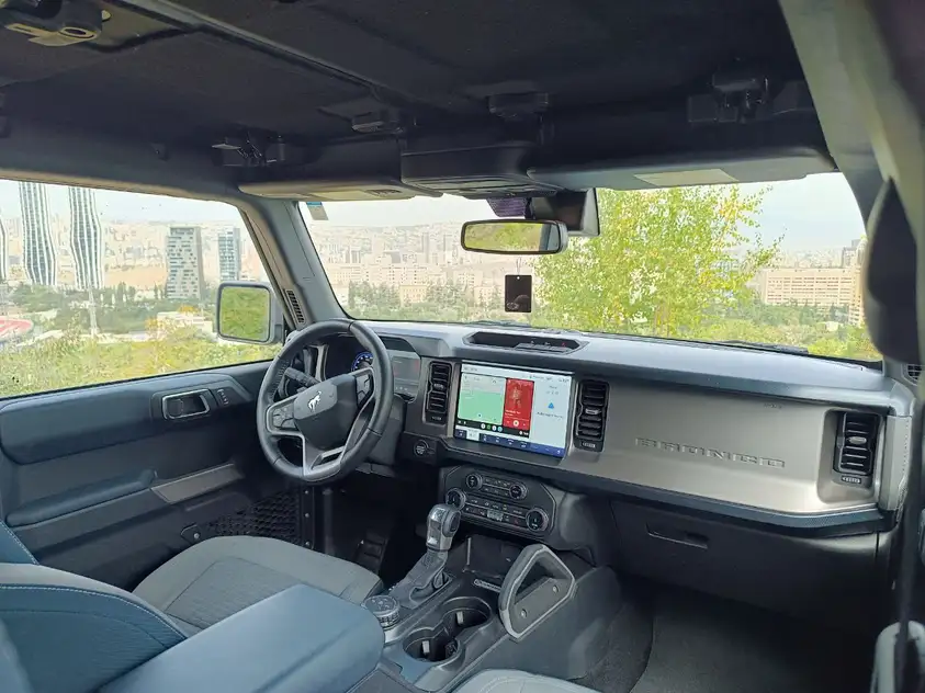 Ford Bronco for rent in Senaki