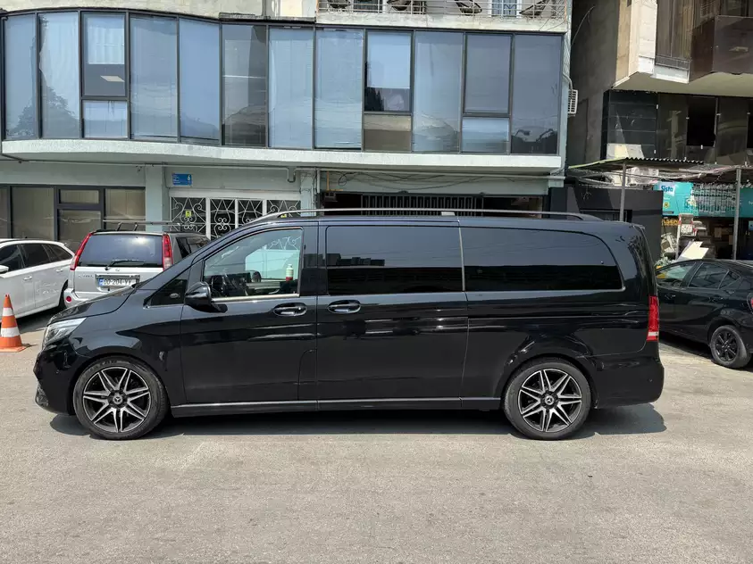 Mercedes V250 ქირავდება ბათუმში