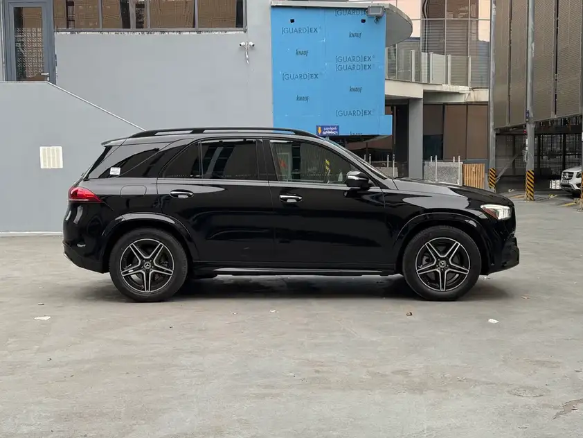 Mercedes GLE 450 для аренды в Поти
