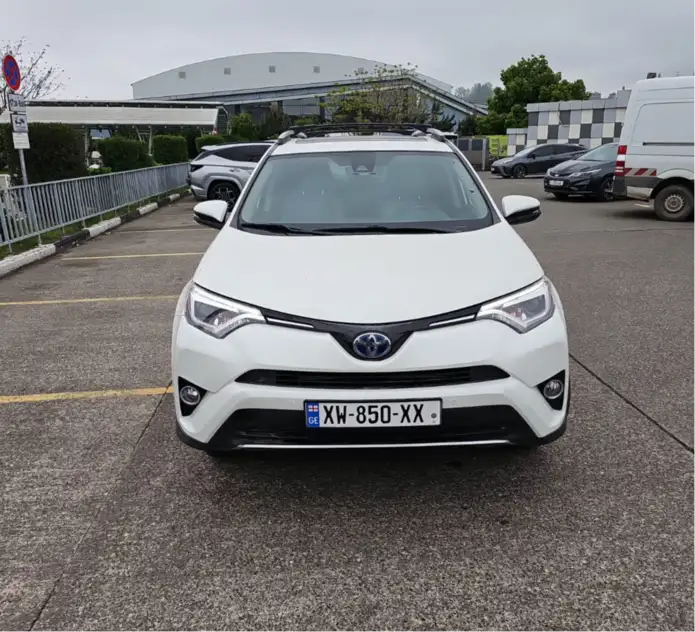 Toyota RAV4 для аренды в Шекветили