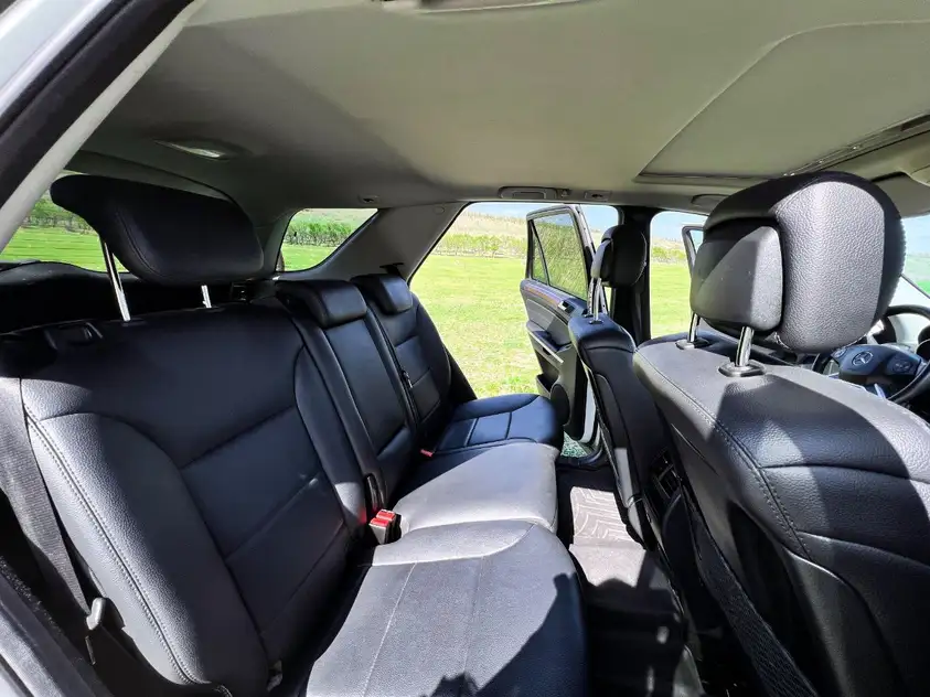 Mercedes ML 350 ქირავდება საქართველოში