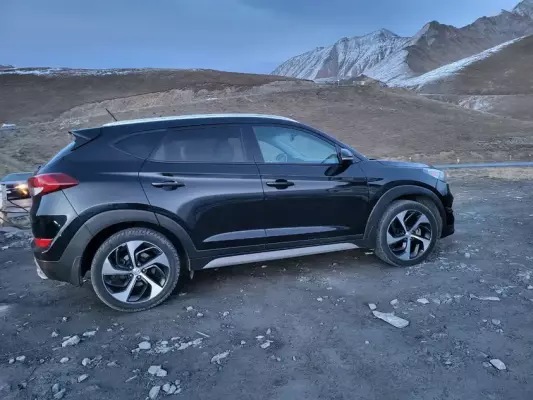 Hyundai Tucson для аренды в Зугдиди