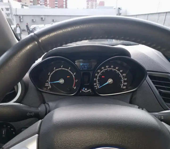 Ford Fiesta ქირავდება ბათუმში