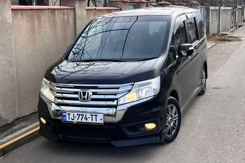 Honda Stepwgn ქირავდება საქართველო -ში