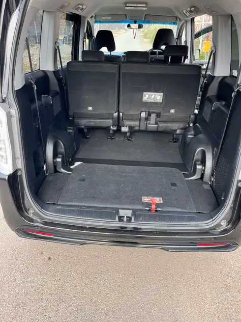 Honda Stepwgn ქირავდება საქართველოში
