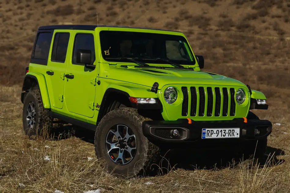Jeep Wrangler ქირავდება საქართველოში