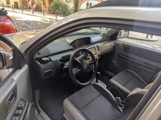 Nissan X-Trail ქირავდება თბილისში