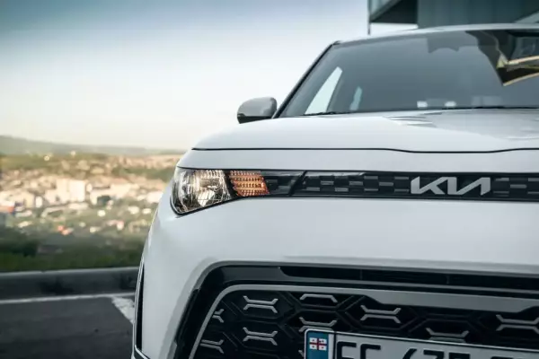 KIA Soul ქირავდება შეკვეთილში