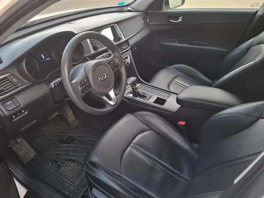 KIA Optima ქირავდება ჩაქვში