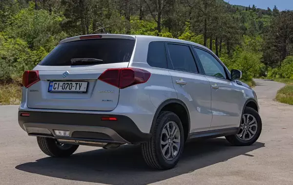 Suzuki Vitara for rent in Stepantsminda