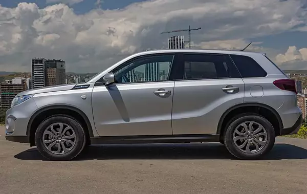 Suzuki Vitara for rent in Stepantsminda