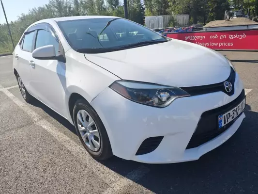 Toyota Corolla ქირავდება ბათუმში
