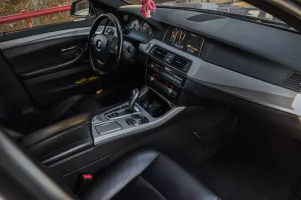 BMW 535i ქირავდება ქუთაისში