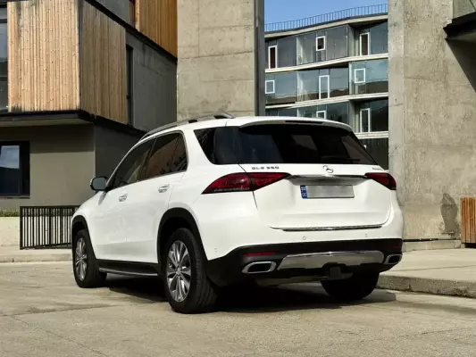 Mercedes GLE 350 для аренды в Сенаки