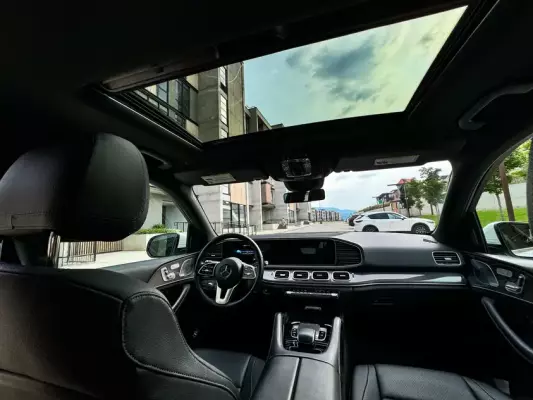 Mercedes GLE 350 для аренды в Сенаки