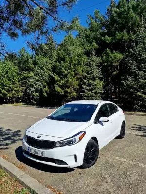 KIA Forte ქირავდება ქუთაისი -ში