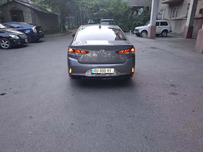 Hyundai Sonata for rent in Borjomi