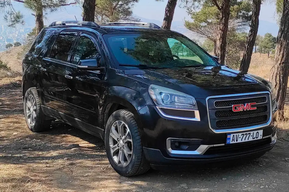GMC Acadia ქირავდება საქართველოში