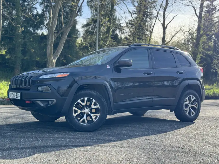 Jeep Cherokee for rent in Stepantsminda