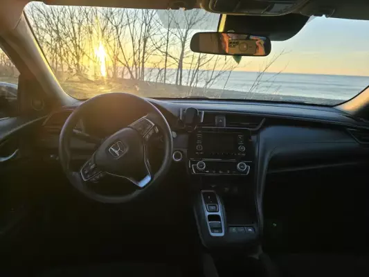 Honda Insight ქირავდება საქართველოში